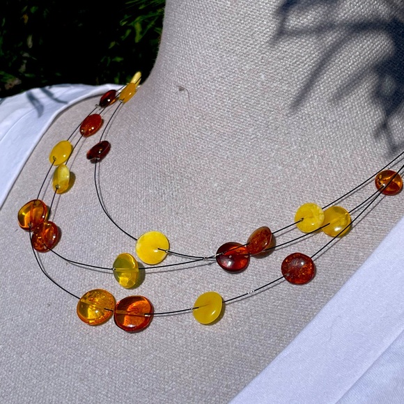 Amber necklace - Picture 3 of 4